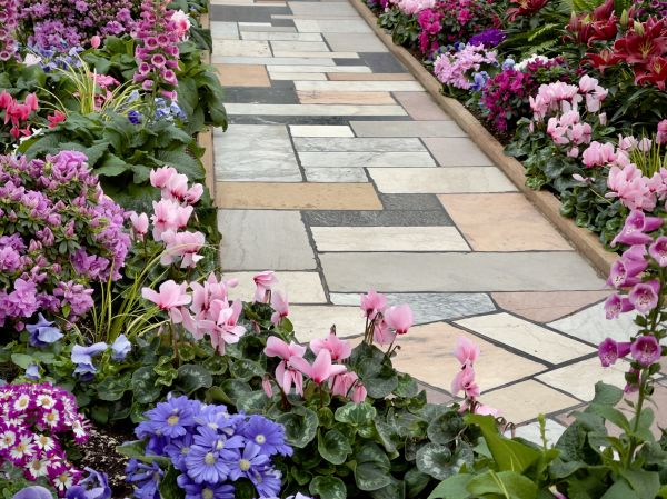 Garden Path Installation in Arroyo Grande