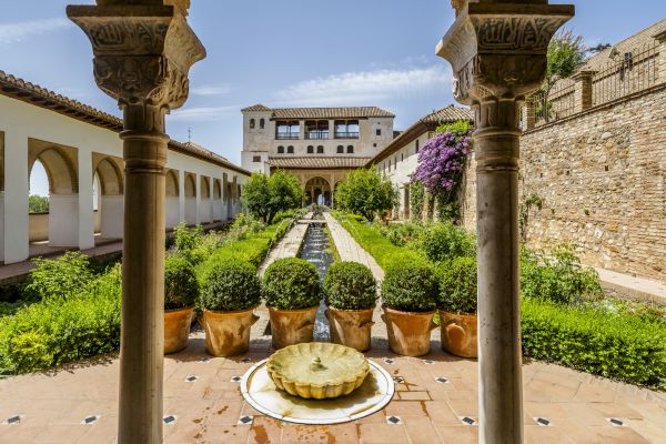 Courtyard Construction Service in Arroyo Grande
